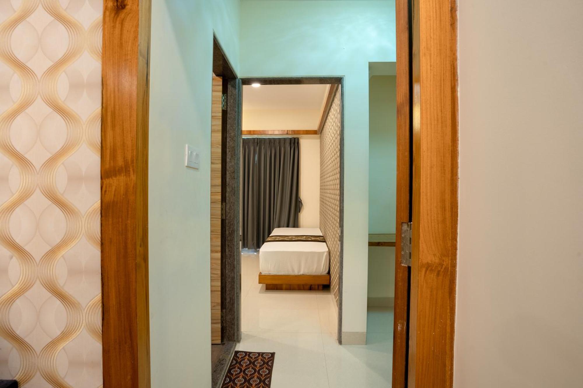 Home2 Suites And Service Apartments, Mumbai Airport Quarto foto